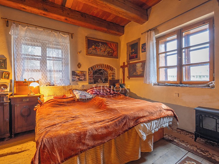 Prodej rodinného domu 145 m², pozemek 1 720 m² - foto 2