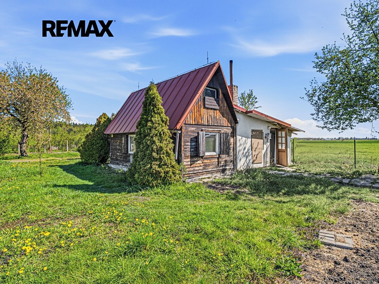Prodej chaty 65 m², pozemek 660 m² - foto 1