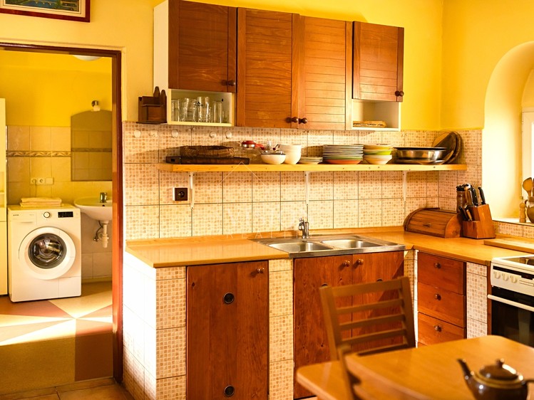 Prodej rodinného domu 104 m², pozemek 675 m² - foto 3