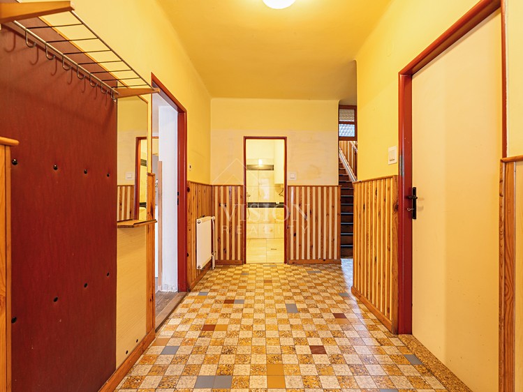 Prodej rodinného domu 175 m², pozemek 2 062 m² - foto 3