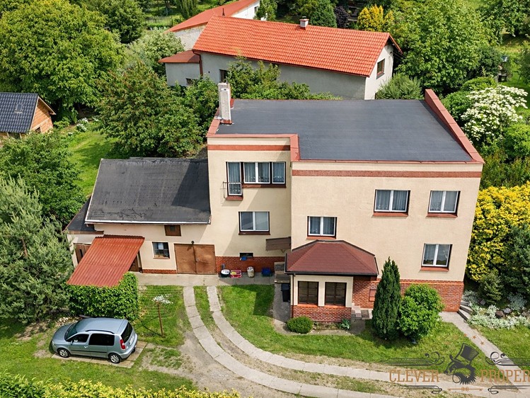 Prodej rodinného domu 194 m², pozemek 884 m² - foto 1