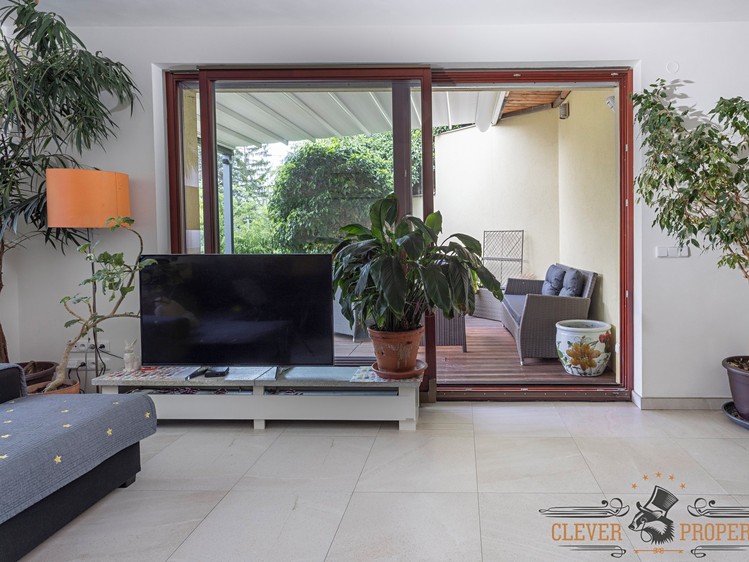 Prodej rodinného domu 260 m², pozemek 359 m² - foto 5