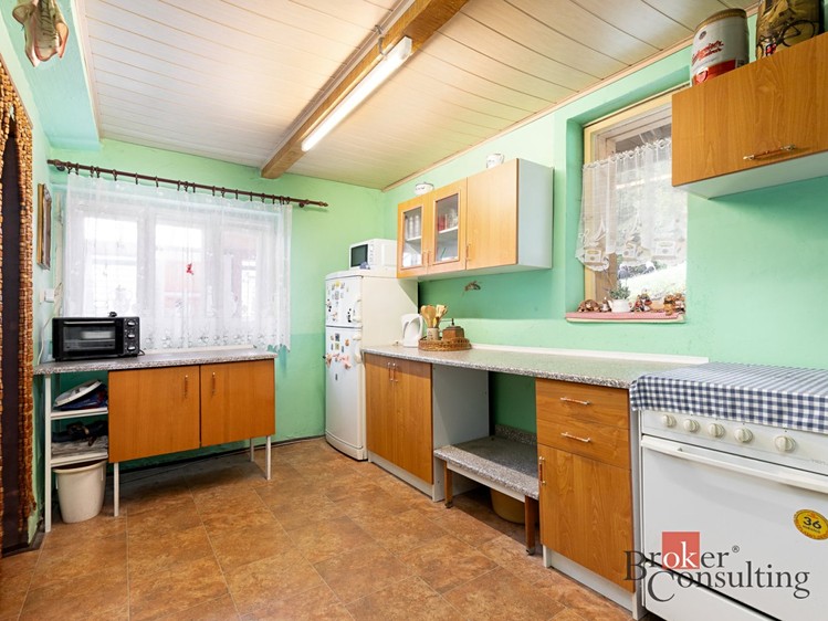 Prodej chalupy 100 m², pozemek 557 m² - foto 7