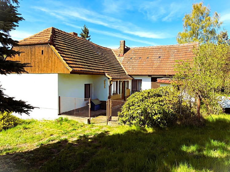 Prodej chalupy 64 m², pozemek 2 338 m² - foto 1