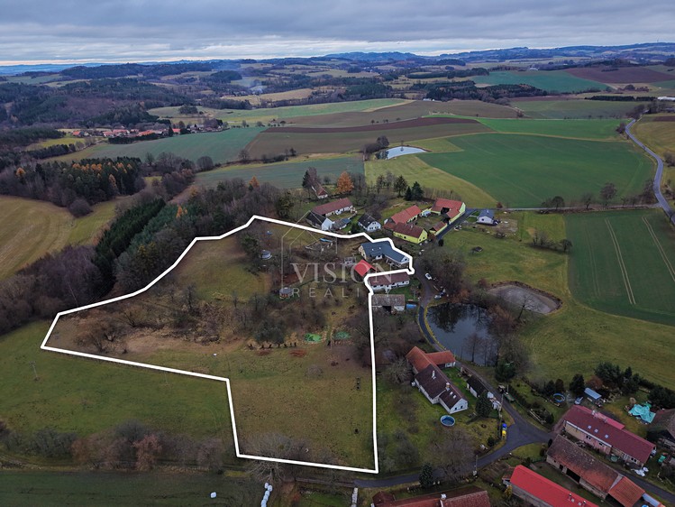 Prodej rodinného domu 413 m², pozemek 3 000 m² - foto 2