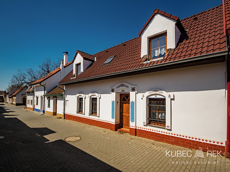 Prodej chalupy 80 m², pozemek 180 m² - foto 1