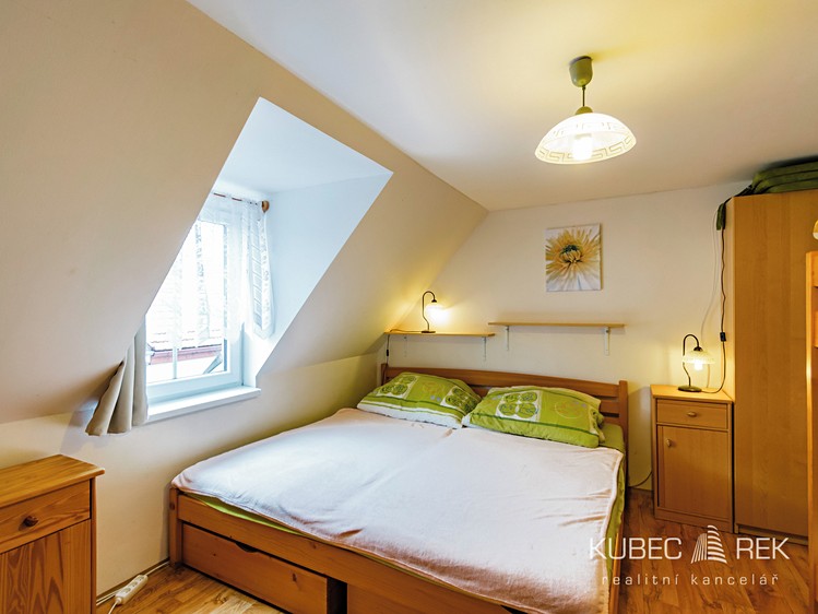Prodej chalupy 80 m², pozemek 180 m² - foto 7