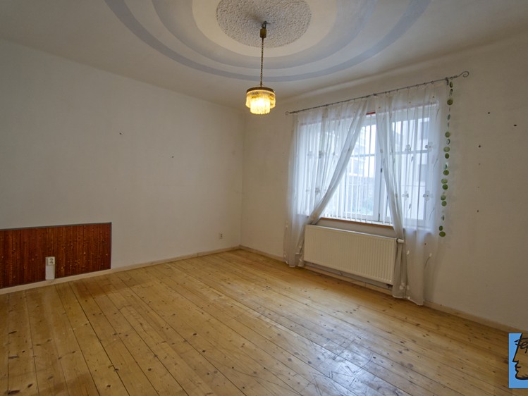 Prodej rodinného domu 250 m², pozemek 237 m² - foto 8
