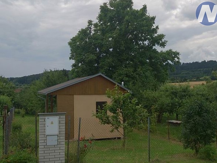 Prodej chaty 19 m², pozemek 437 m² - foto 1