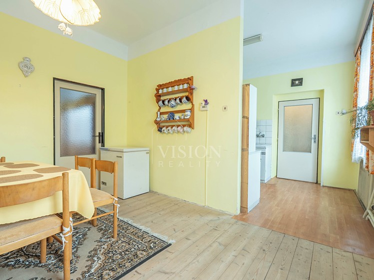 Prodej rodinného domu 118 m², pozemek 865 m² - foto 3