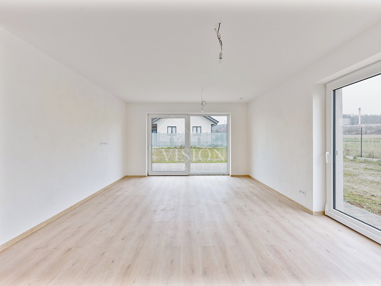 Prodej rodinného domu 152 m², pozemek 866 m² - foto 4