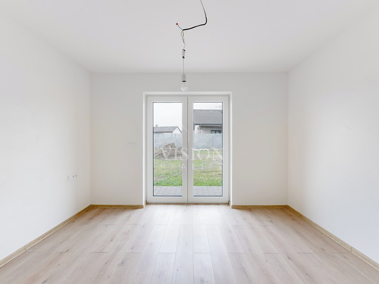 Prodej rodinného domu 152 m², pozemek 866 m² - foto 8