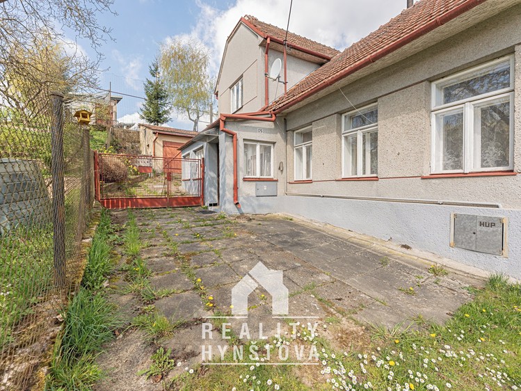 Prodej rodinného domu 99 m², pozemek 593 m² - foto 1