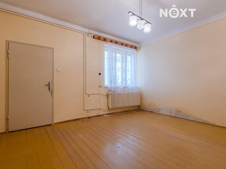 Prodej rodinného domu 181 m², pozemek 587 m² - foto 6
