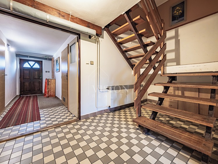 Prodej rodinného domu 150 m², pozemek 174 m² - foto 8
