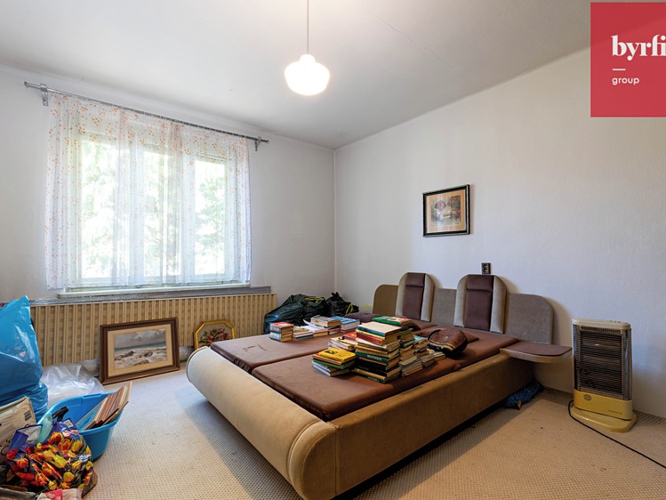 Prodej rodinného domu 180 m², pozemek 1 214 m² - foto 5