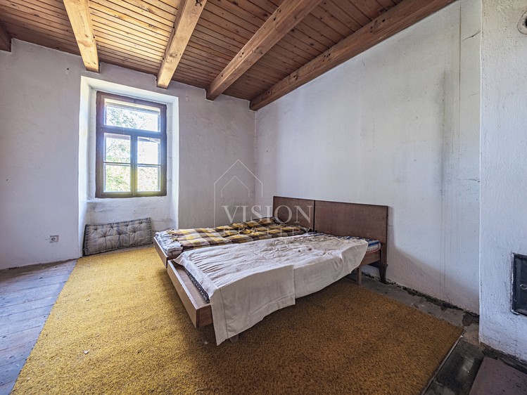 Prodej  rodinného domu 408 m², pozemek 715 m² - foto 4