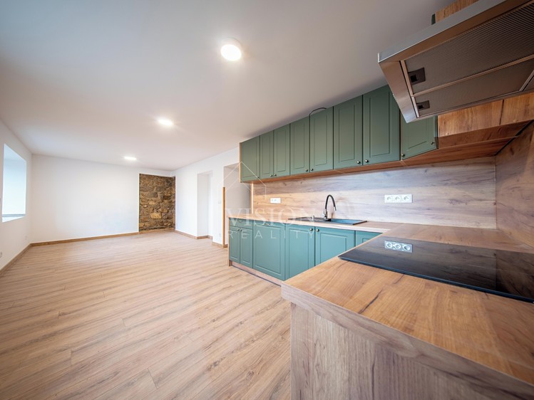 Prodej rodinného domu 172 m², pozemek 323 m² - foto 6