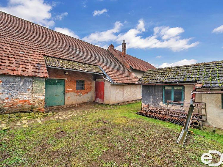 Prodej  rodinného domu 160 m², pozemek 749 m² - foto 5
