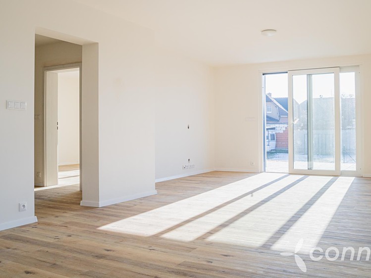 Prodej rodinného domu 143 m², pozemek 559 m² - foto 3