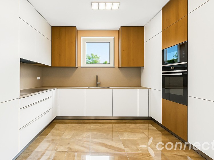 Prodej rodinného domu 240 m², pozemek 582 m² - foto 6