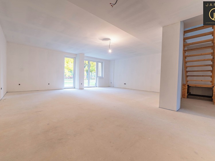 Prodej  rodinného domu 186 m², pozemek 345 m² - foto 4