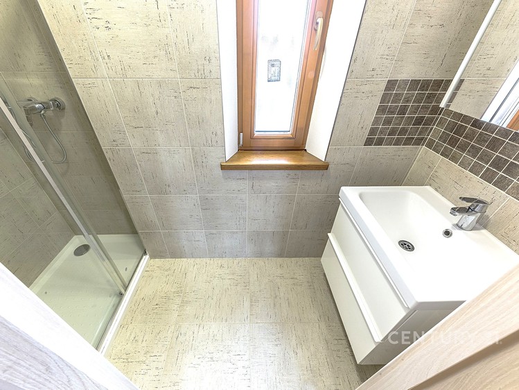 Prodej rodinného domu 226 m², pozemek 1 217 m² - foto 7