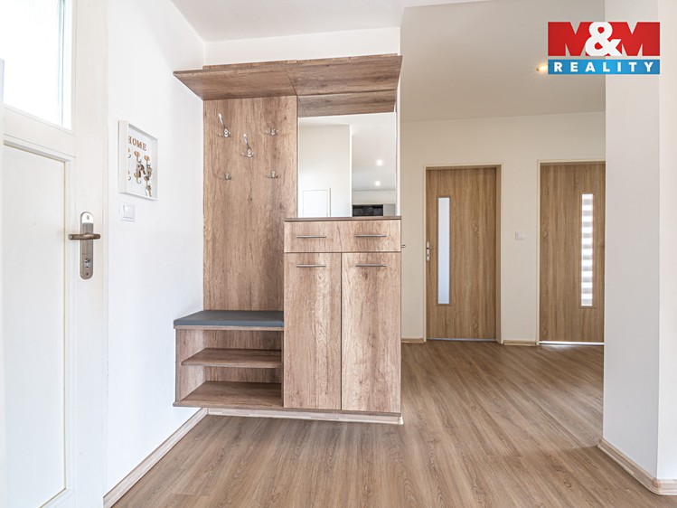 Prodej rodinného domu 132 m², pozemek 223 m² - foto 3
