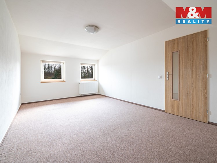 Prodej rodinného domu 132 m², pozemek 223 m² - foto 7