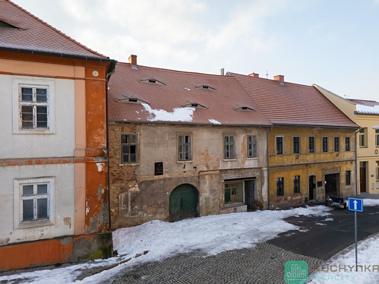 Prodej rodinného domu 500 m², pozemek 309 m² - foto 3