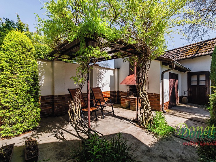 Prodej rodinného domu 175 m², pozemek 1 408 m² - foto 4