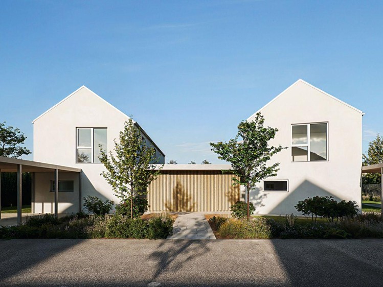Prodej rodinného domu 157 m², pozemek 518 m² - foto 2