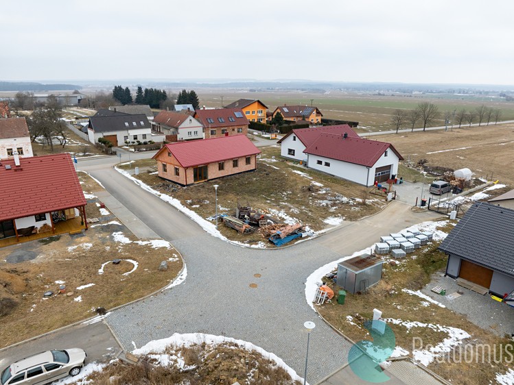 Prodej rodinného domu 100 m², pozemek 1 021 m² - foto 4
