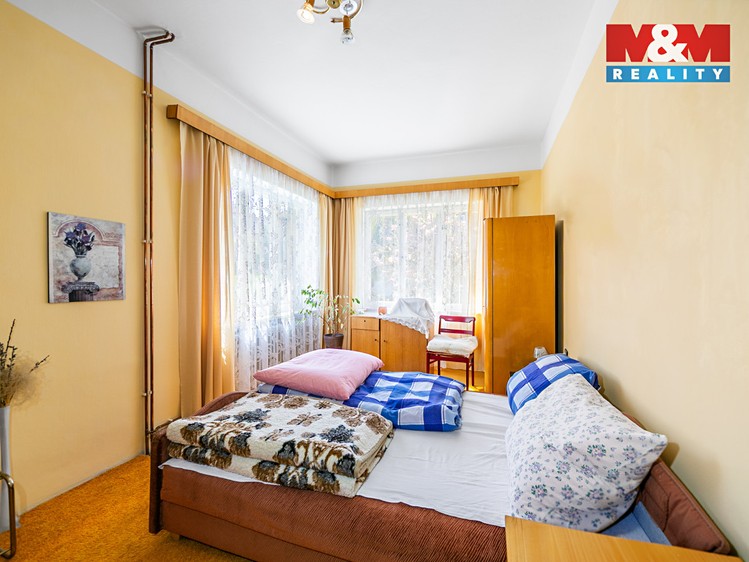 Prodej rodinného domu 172 m², pozemek 887 m² - foto 3