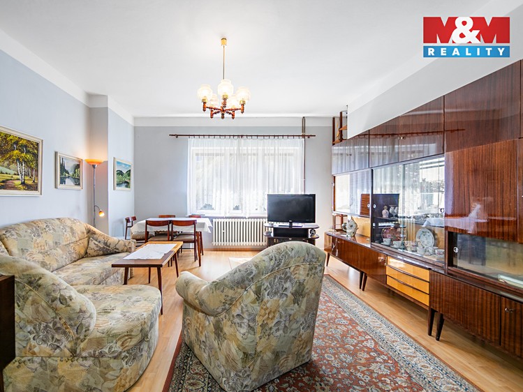 Prodej rodinného domu 172 m², pozemek 887 m² - foto 4