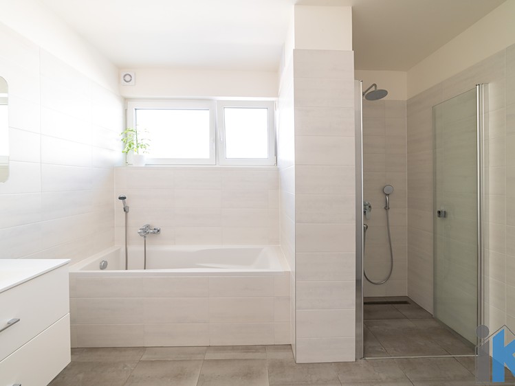 Prodej  rodinného domu 145 m², pozemek 299 m² - foto 8