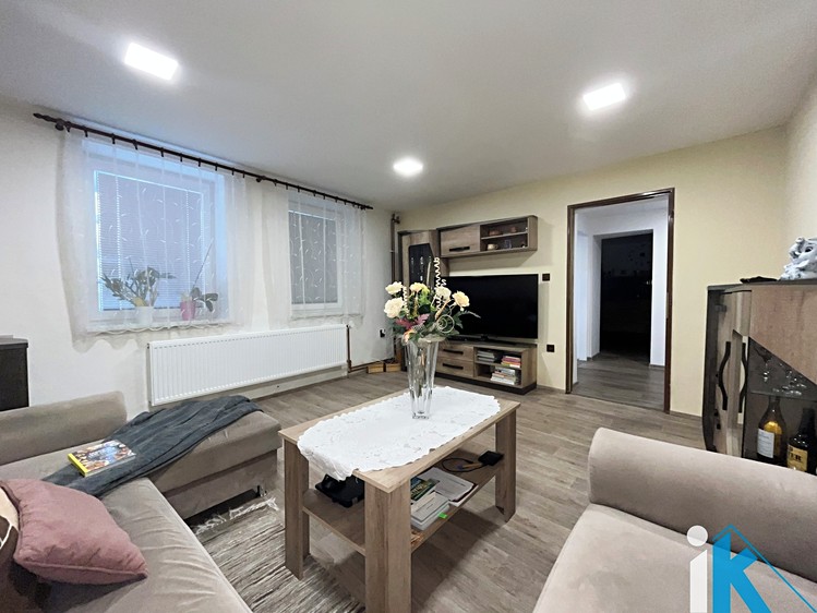 Prodej  rodinného domu 180 m², pozemek 707 m² - foto 5