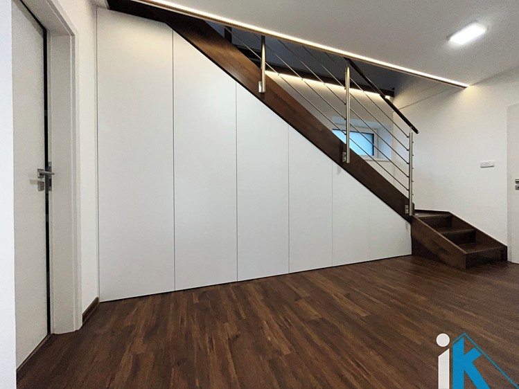 Prodej rodinného domu 169 m², pozemek 951 m² - foto 3