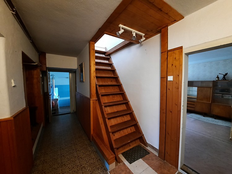 Prodej  rodinného domu 160 m², pozemek 353 m² - foto 3