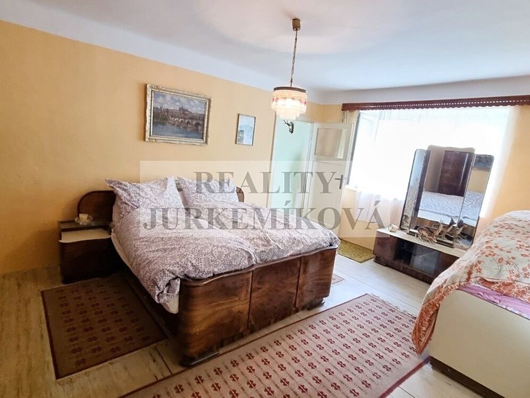 Prodej  rodinného domu 567 m², pozemek 1 333 m² - foto 4