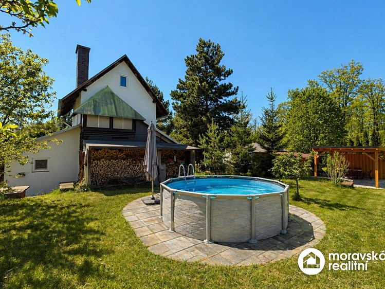 Prodej chaty 107 m², pozemek 919 m² - foto 4