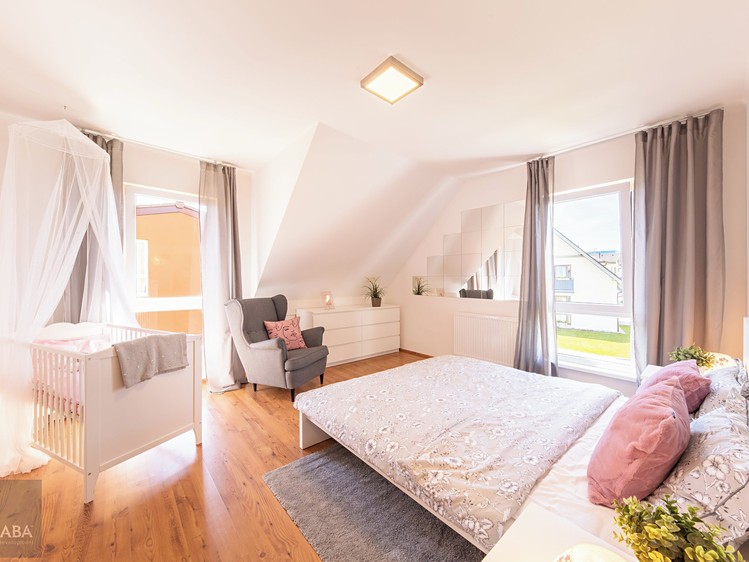 Prodej rodinného domu 132 m², pozemek 422 m² - foto 5