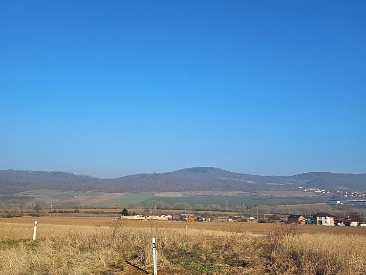 Prodej rodinného domu 161 m², pozemek 1 880 m² - foto 2
