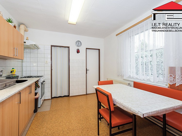 Prodej  rodinného domu 106 m², pozemek 449 m² - foto 6
