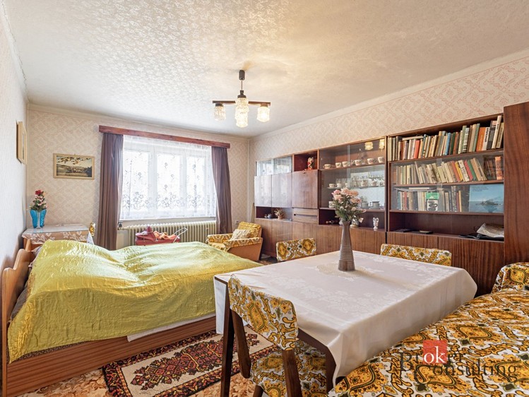 Prodej rodinného domu 259 m², pozemek 1 158 m² - foto 7