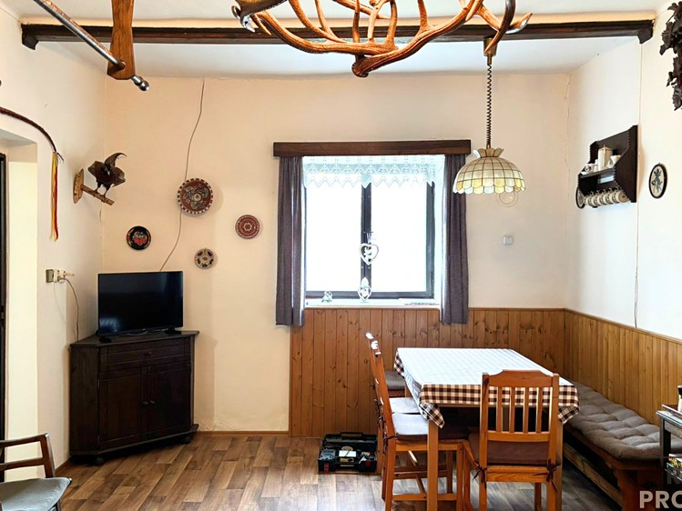 Prodej chalupy 110 m², pozemek 369 m² - foto 3
