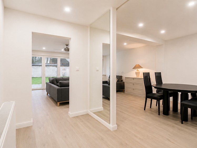 Prodej  rodinného domu 230 m², pozemek 606 m² - foto 4