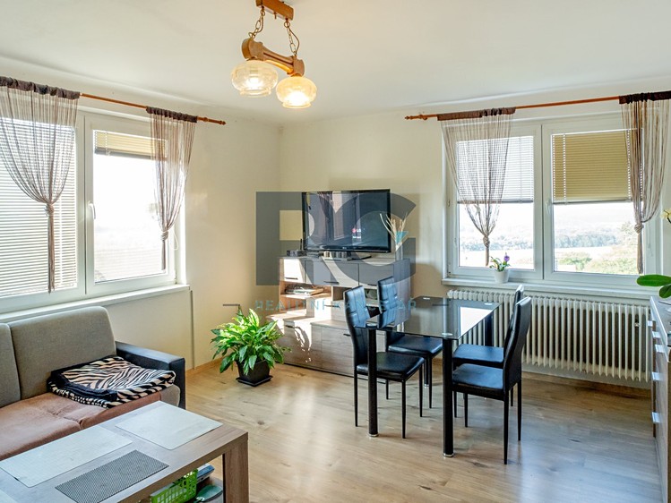 Prodej  rodinného domu 552 m², pozemek 3 326 m² - foto 5