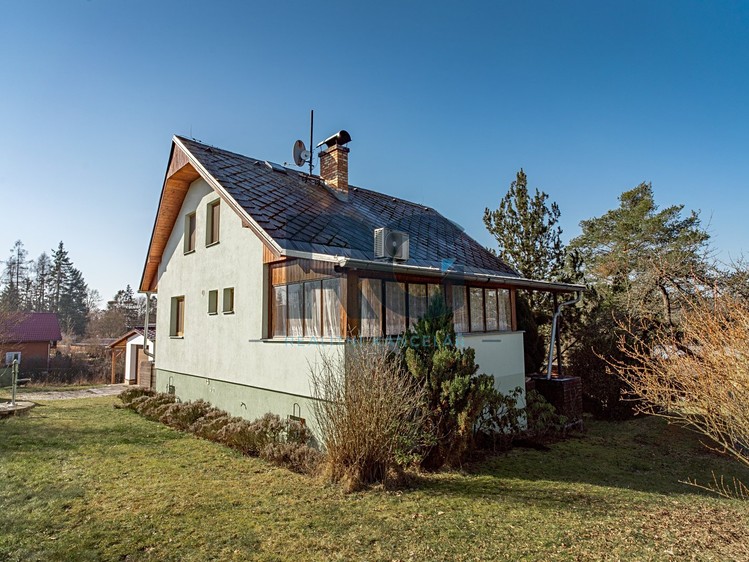 Prodej  rodinného domu 220 m², pozemek 2 160 m² - foto 5