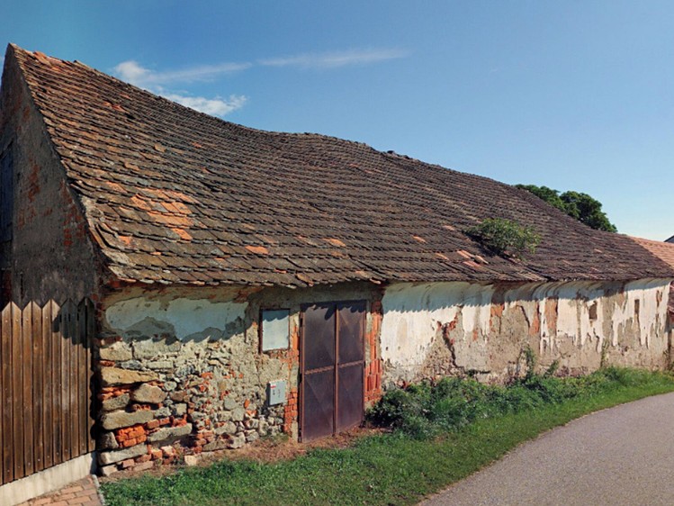 Prodej památky 316 m², pozemek 794 m² - foto 1